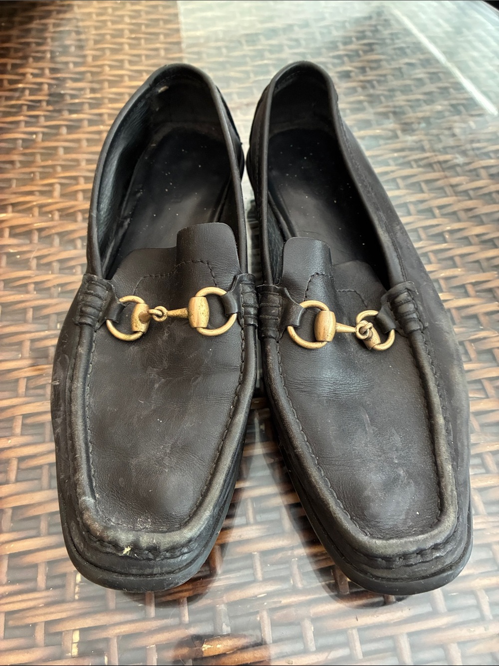 GUCCI women’s Black Leather driving Bit Loafers